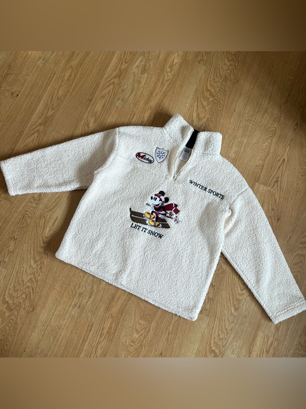 Disney Mickey Mouse Winter Sports Sherpa Pullover XL Off White Embroidered Ski